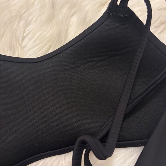 Set of 3 Bralettes- Size small - Picture 7 of 8